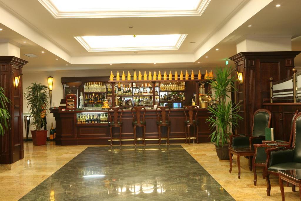 Ramada Hotel & Suites By Wyndham Bucharest North Exterior photo